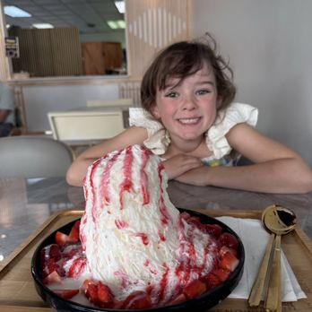 Snowy Sundaes - Bubble Tea Near Me - Omaha, Nebraska