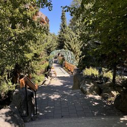 Four Seasons Resort - Outdoor walkway into town