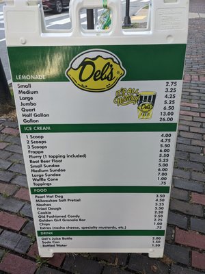 Del's Lemonade by null