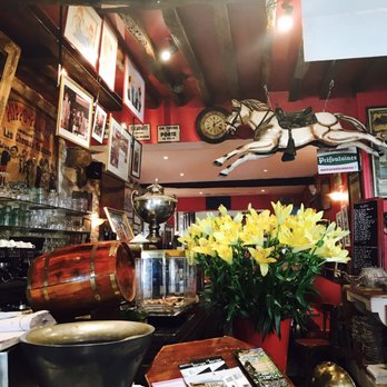 Le Goutillon - Brasseries Near Me - Chantilly, 60 Le Goutillon - Brasseries Near Me - Chantilly, 60