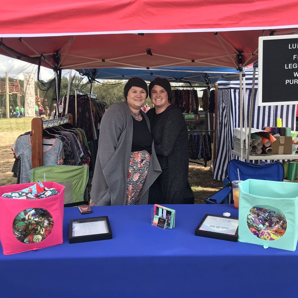 Griffin Farms - Local vendors - colorful Clothesline - Pumpkin Patches Near Me - West Blocton, Alabama