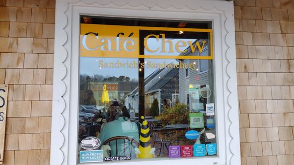 Café Chew by null