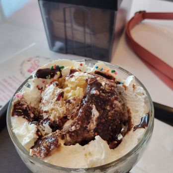Sweet Station - Fried Fried Ice Cream Not like mexican fried cream - Desserts Near Me - Oak Lawn, Illinois Sweet Station - Fried Fried Ice Cream Not like mexican fried cream - Desserts Near Me - Oak Lawn, Illinois