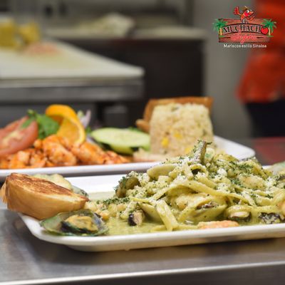 Mariscos El Muchacho Alegre by null