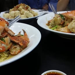 Crab noodles and fried tofu
