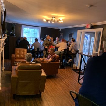 One-Eyed Cat Brewing - A cozy place to grab a drink and some food. - Brewpubs Near Me - Williamsville, New York One-Eyed Cat Brewing - A cozy place to grab a drink and some food. - Brewpubs Near Me - Williamsville, New York
