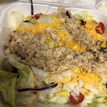 Town & Country Steakhouse - Salad with smoked chicken - Barbeque Near Me - Arab, Alabama Town & Country Steakhouse - Salad with smoked chicken - Barbeque Near Me - Arab, Alabama