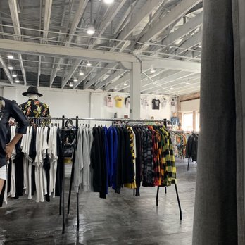 Space City Vintage - Used, Vintage & Consignment Near Me - Los Angeles, California Space City Vintage - Used, Vintage & Consignment Near Me - Los Angeles, California