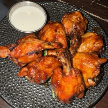 The Hunt Room - Wings - Cocktail Bars Near Me - Virginia Beach, Virginia The Hunt Room - Wings - Cocktail Bars Near Me - Virginia Beach, Virginia