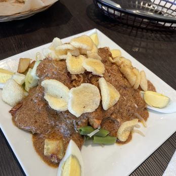Wayang - Veggies in peanut sauce! - Indonesian Near Me - Alhambra, California Wayang - Veggies in peanut sauce! - Indonesian Near Me - Alhambra, California
