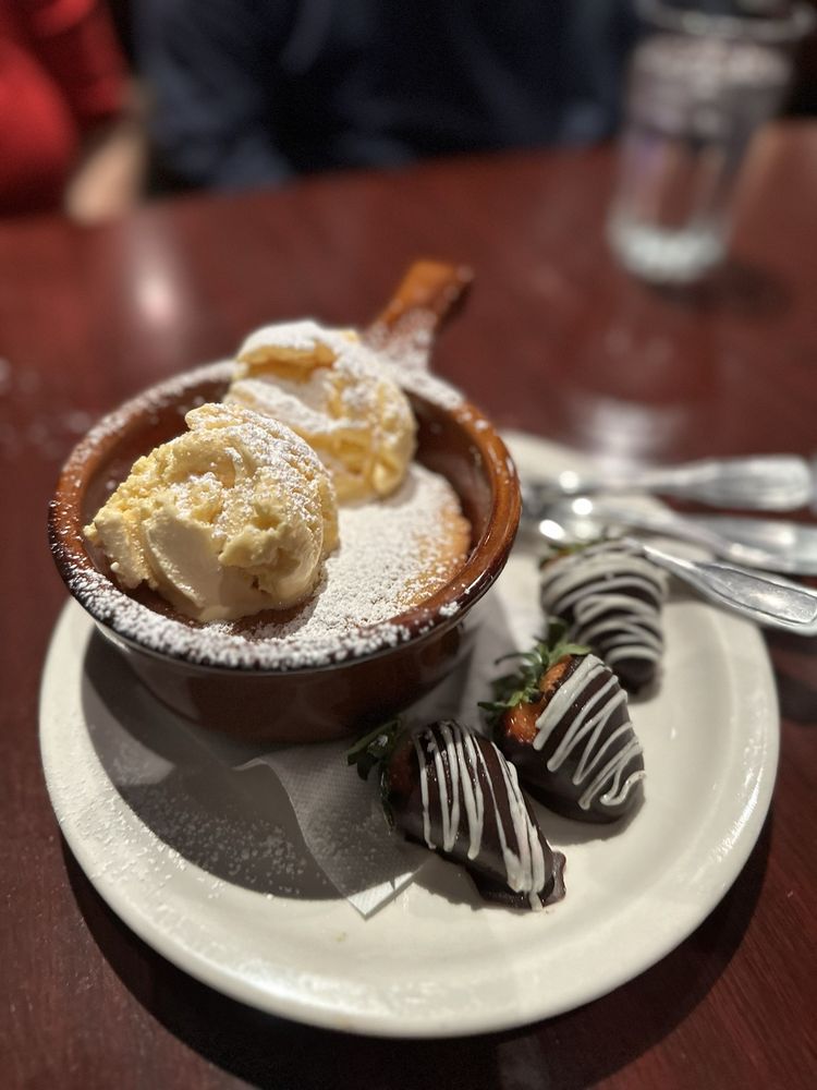 SPAZO RESTAURANT & BAR Updated November 2024 198 Photos & 321