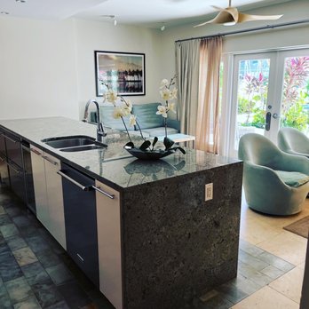 Santa Maria Suites Resort - Kitchen area! - Hotels Near Me - Key West, Florida Santa Maria Suites Resort - Kitchen area! - Hotels Near Me - Key West, Florida