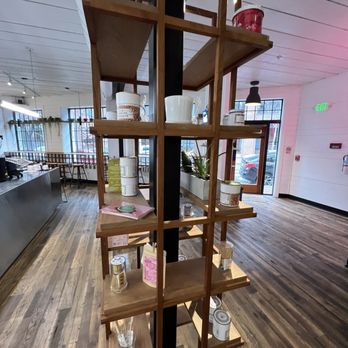 SACRÉ SUCRÉ - Macarons Near Me - Baltimore, Maryland