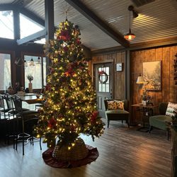 The Flagstaff Lodge