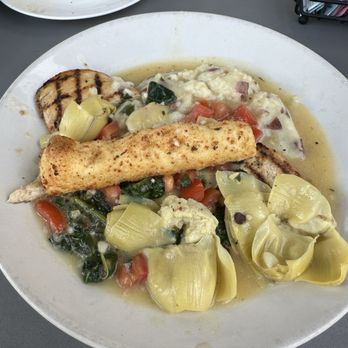 Uno Pizzeria & Grill - Mediterranean chicken - Gluten-Free Near Me - Oakland, Maryland Uno Pizzeria & Grill - Mediterranean chicken - Gluten-Free Near Me - Oakland, Maryland