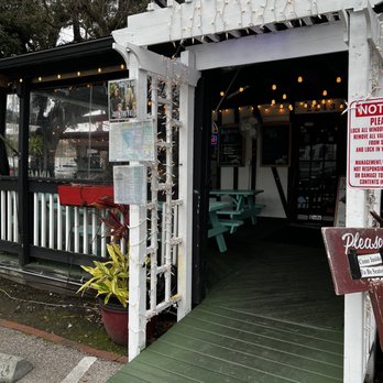 Hobbit Cafe - Burgers Near Me - Houston, Texas Hobbit Cafe - Burgers Near Me - Houston, Texas