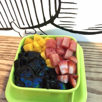 Me-Do Desserts - Desserts Near Me - Brooklyn, New York