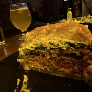 Tap 42 - Drunken goat - Beer Bar Near Me - Aventura, Florida