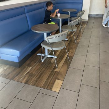 Baskin-Robbins - New indoor seating - Ice Cream & Frozen Yogurt Near Me - Santa Clarita, California