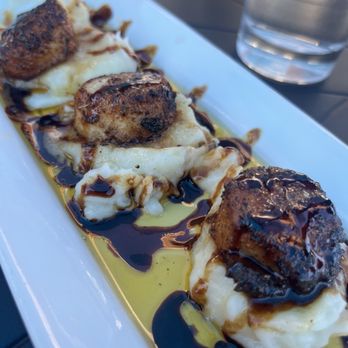 Green’s Bar & Grill - Scallops - New American Near Me - Fairbanks, Alaska Green’s Bar & Grill - Scallops - New American Near Me - Fairbanks, Alaska