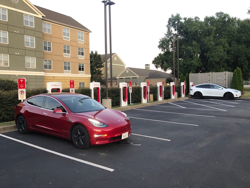 TESLA SUPERCHARGER Updated July 2024 108 Carolina Point, Greenville