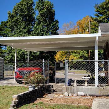 D & R Contractors - a car parked under a carportion - Windows Installation Near Me - Shelbyville, Tennessee