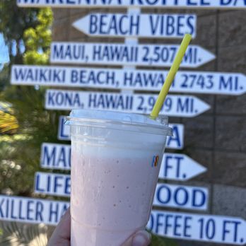 Makenna Koffee - Strawberry Peaches n Cream - Bagels Near Me - Valencia, California