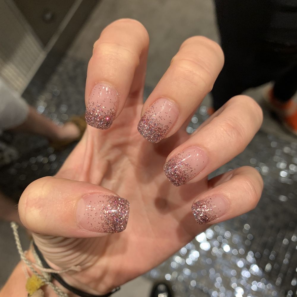 OMG My Nails - Ombré sparkle SNS - Nail Salons Near Me - Fairfax, Virginia OMG My Nails - Ombré sparkle SNS - Nail Salons Near Me - Fairfax, Virginia