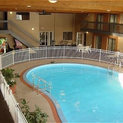 Rock Falls Hotel