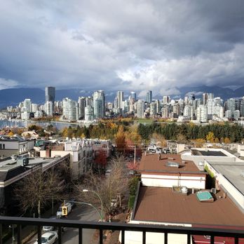 Park Inn & Suites by Radisson - Dope @$$ view - Hotels Near Me - Vancouver, British Columbia