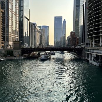 Chicago Riverwalk - Landmarks & Historical Buildings Near Me - Chicago, Illinois