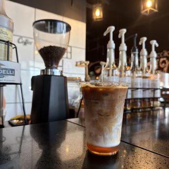 Medio Pocillo Café - marshmallow iced coffee with regular milk and double shot espresso - Breakfast & Brunch Near Me - Carolina, Puerto Rico