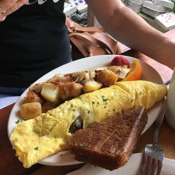Lucky's Cafe - Coffee & Tea Near Me - Cleveland, Ohio Lucky's Cafe - Coffee & Tea Near Me - Cleveland, Ohio