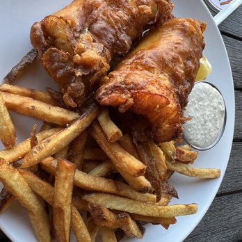 Schlafly Highland Square - Fish and fries - Brewpubs Near Me - Highland, Illinois Schlafly Highland Square - Fish and fries - Brewpubs Near Me - Highland, Illinois