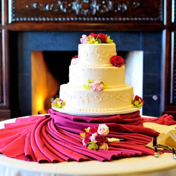 Mazzetti's Bakery - Wedding cake for 170 people was huge and beautifully done. Flowers were provided by our florist, Details by Design Events. - Bakeries Near Me - Pacifica, California