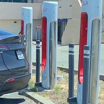 Tesla Supercharger - EV Charging Stations Near Me - Las Vegas, Nevada