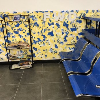 Family Wash Day - Books for the children and and clean and comfortable sitting area - Laundromat Near Me - Edgewood, Maryland Family Wash Day - Books for the children and and clean and comfortable sitting area - Laundromat Near Me - Edgewood, Maryland