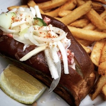 Cindy's Rooftop - Lobster Roll - New American Near Me - Chicago, Illinois
