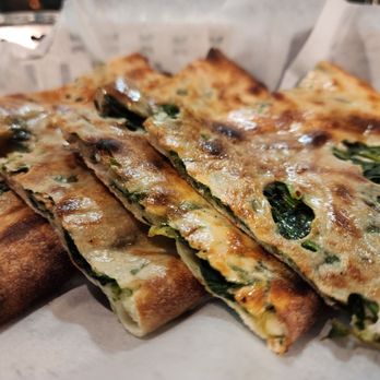 Indian Bistro - Spinach naan - Indian Near Me - Kent, Washington
