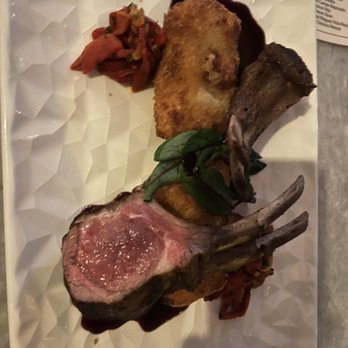 Harlow’s - American Near Me - Bonsall, California