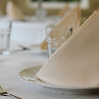Summerfield Retirement - Assisted Living: Dinning - Assisted Living Facilities Near Me - Orem, Utah