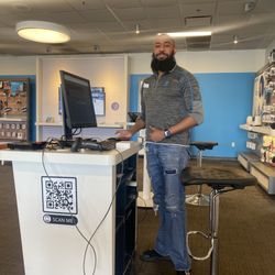 AT&T Store - Charles is THE BEST!