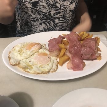 El Comercio - Tapas Bars Near Me - Seville, SE El Comercio - Tapas Bars Near Me - Seville, SE