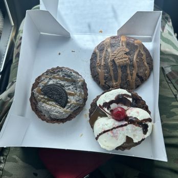Caroline’s Cookies - Desserts Near Me - Baton Rouge, Louisiana