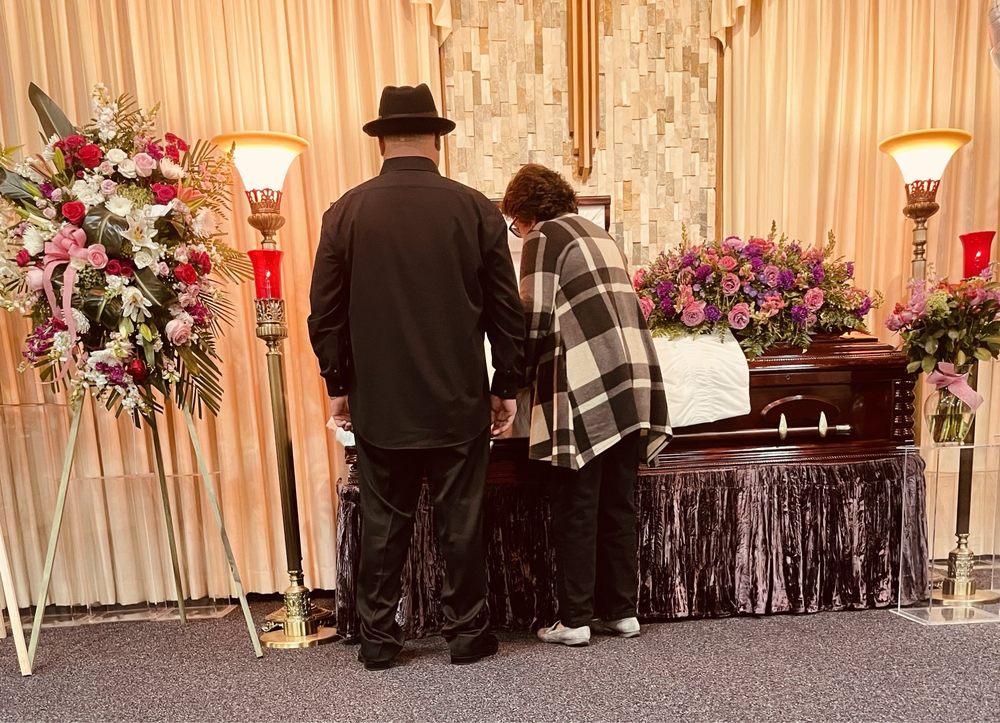 Grissom's Chapel & Mortuary - veterans service organization in San Lorenzo, CA