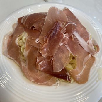 Dolly's - Fettuccine Alfredo with prosciutto - Italian Near Me - El Cerrito, California Dolly's - Fettuccine Alfredo with prosciutto - Italian Near Me - El Cerrito, California