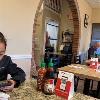 Saigonese - Pick up entrance - Vietnamese Near Me - Hartsdale, New York