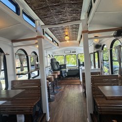 Dee's Ice Cream Trolley