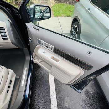 Rr Mobile Detailing - Inside - Auto Detailing Near Me - Kissimmee, Florida Rr Mobile Detailing - Inside - Auto Detailing Near Me - Kissimmee, Florida