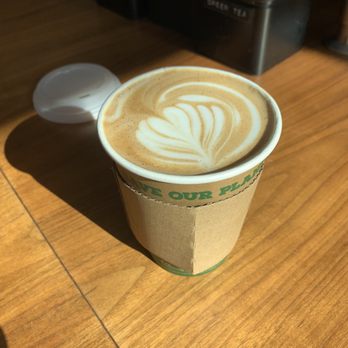Dear Globe Coffee  - Latte - Coffee Roasteries Near Me - Baltimore, Maryland
